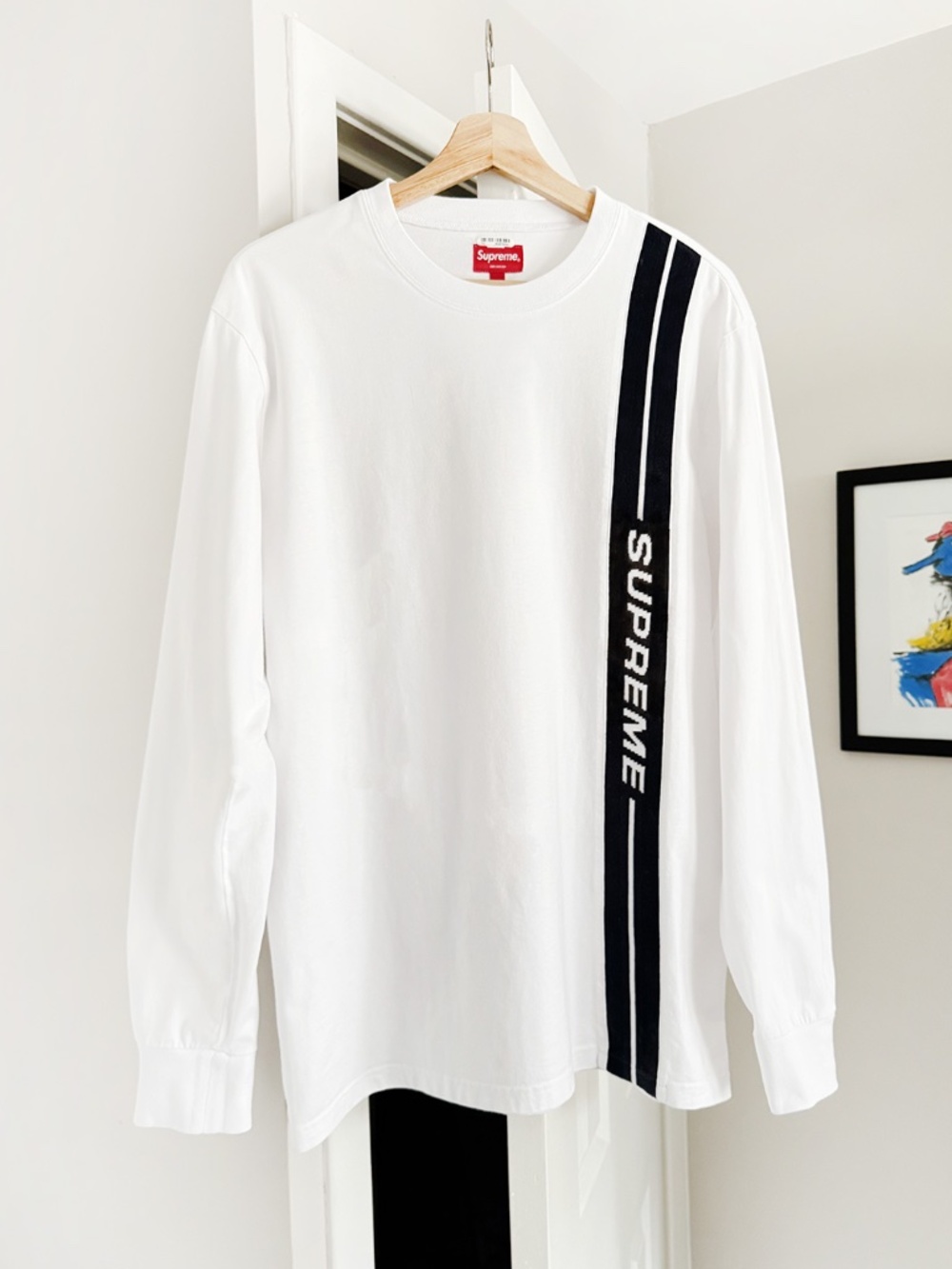 Supreme Vertical Logo Stripe L/S Top White Men’s Medium Crewneck LS Tee FW18 🔥